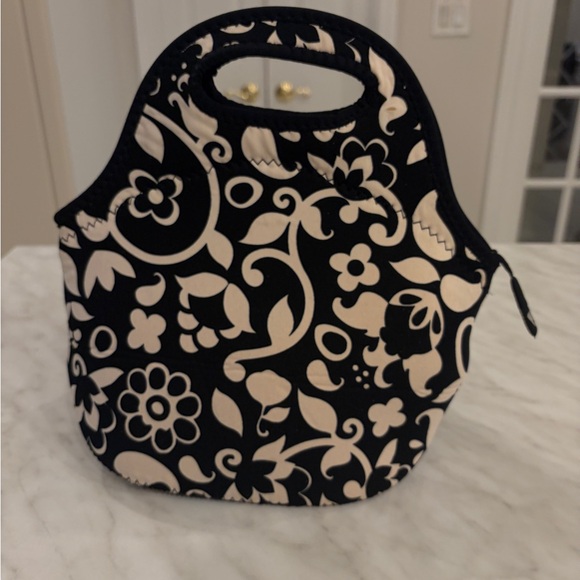 Built Handbags - Elegant Black and Cream Floral Lunch Bag